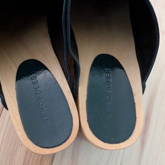 Aerosols Ari dark green patent leather clogs sz 9 - Picture 3 of 7